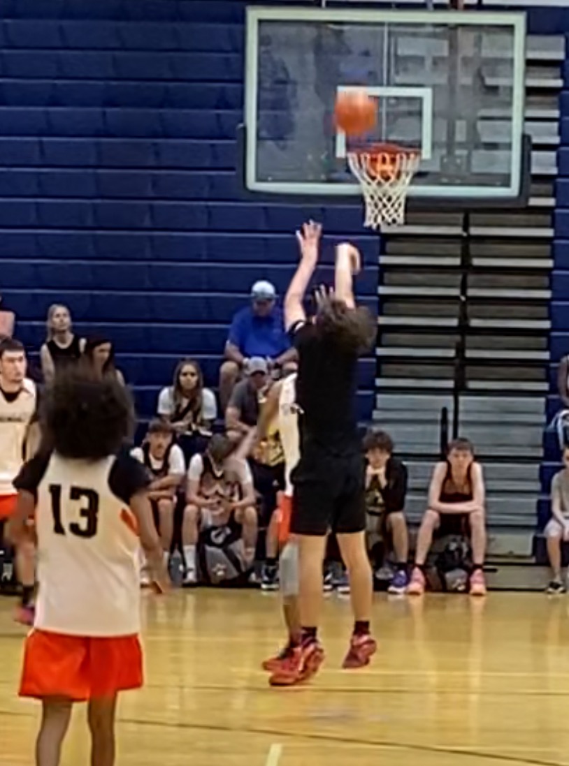 Check out the photos and videos of the men's basketball recruiting profile Anders Mazick